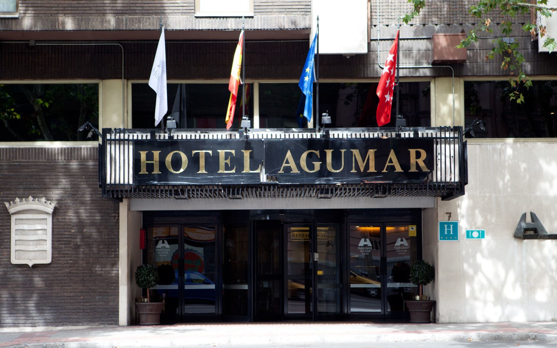 Agumar Hotel Madrid Exterior photo