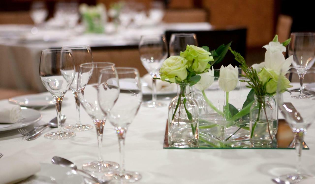 Agumar Hotel Madrid Exterior photo Wedding reception